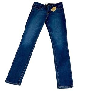Levi’s size 26 311 shaping tummy control med wash mid-rise stretchy skinny jeans